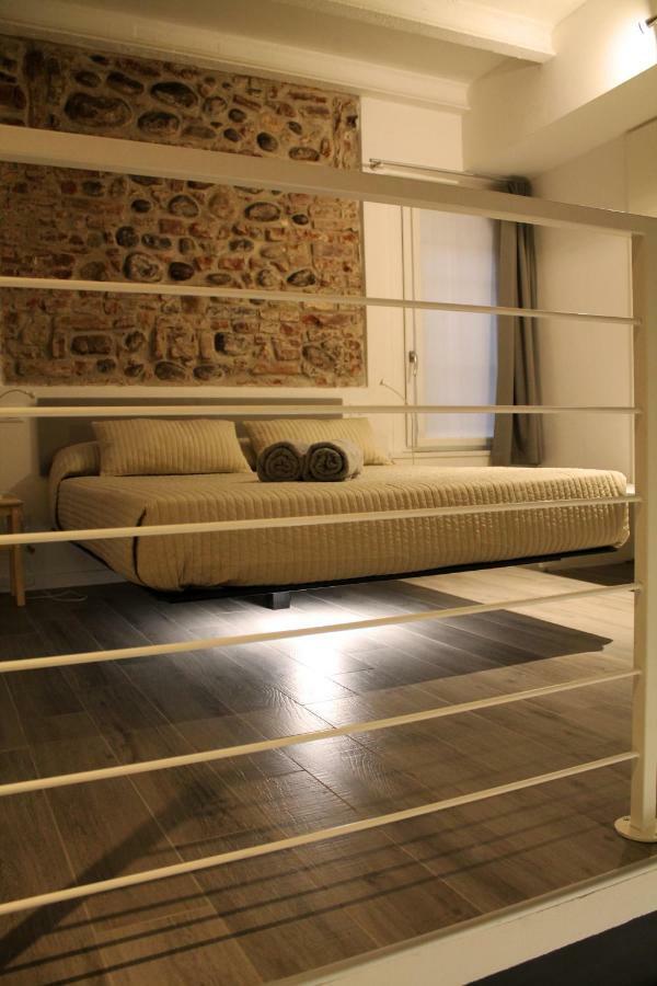 Intero Appartamento La Barcaccia เวโรนา ภายนอก รูปภาพ